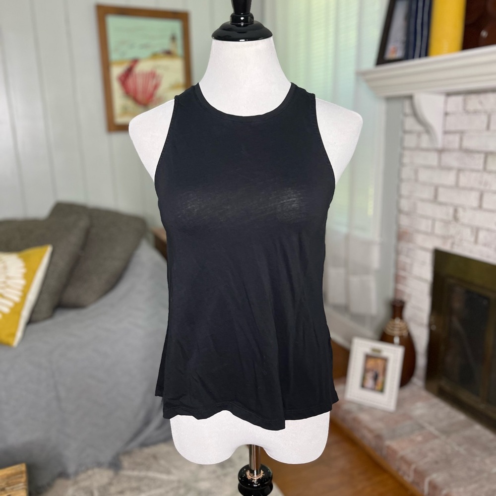 Old Navy tank top